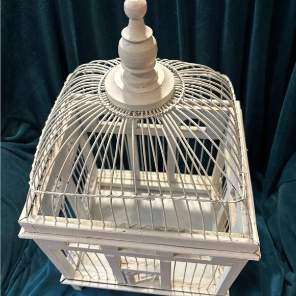 White Decorative Vintage-Style Birdcage - Picture 4 of 13
